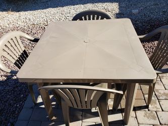 Outdoor plastic table & chairs