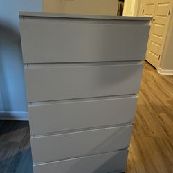 white 5 drawer dresser