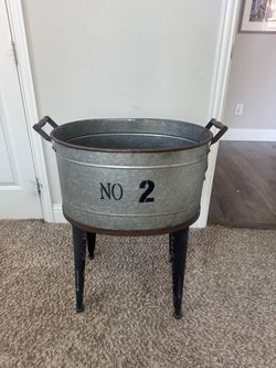 Large galvanized tin