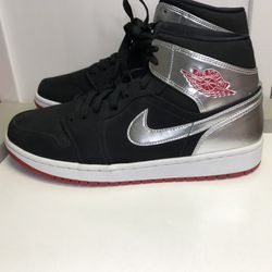 Nike Air Jordan 1 Mid DS Black/Red/Silver
