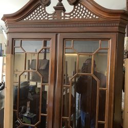 Corner Cabinet 