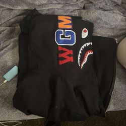 Bape Hoodie Size Large Me 