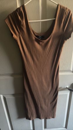 Brown dress