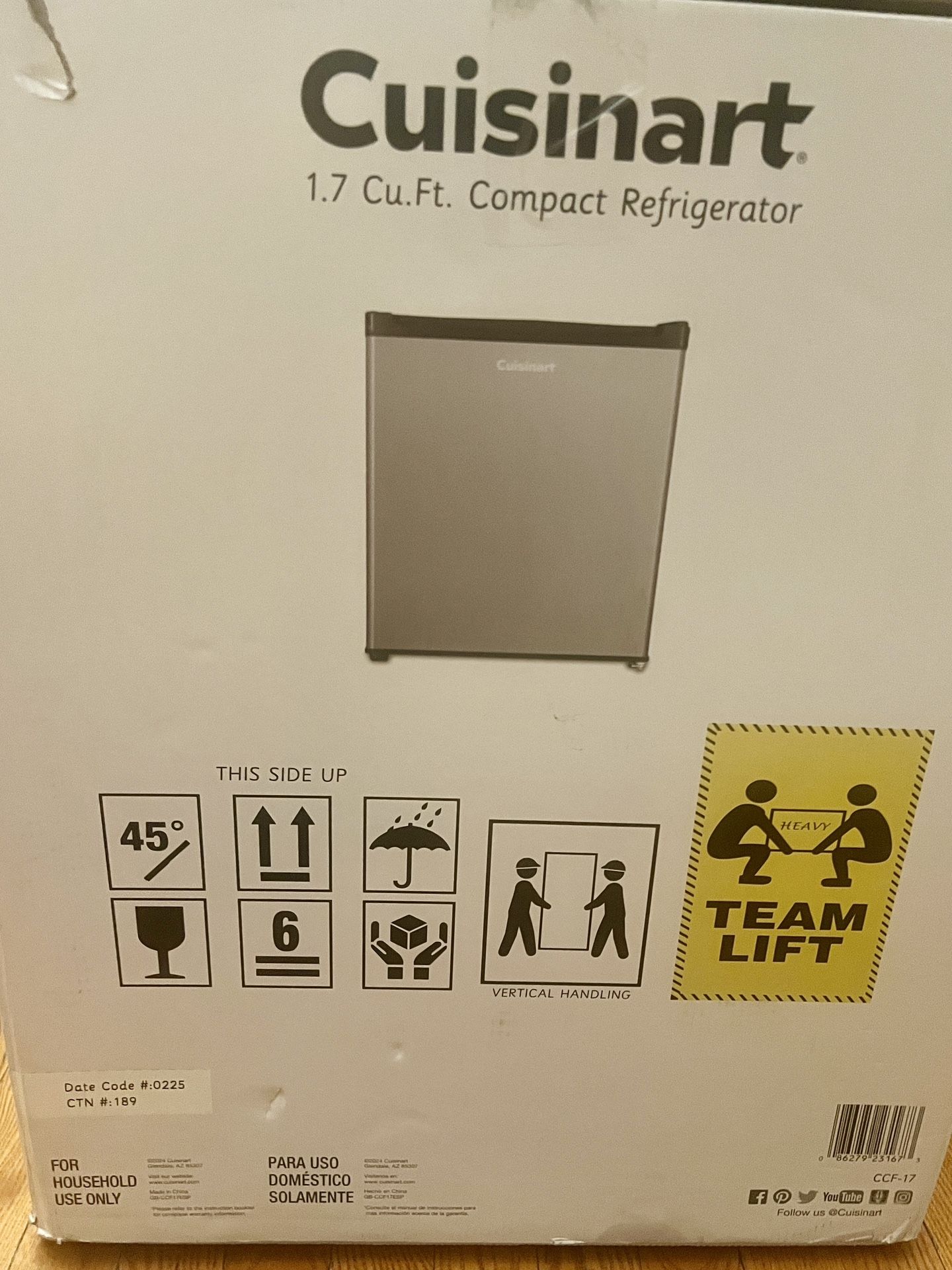 Cuisinart Mini Fridge 1.7 Cu Ft – Compact Stainless Steel Dorm/Office Fridge