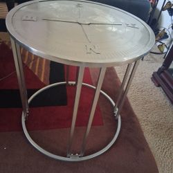 🧭 Compass Embossed Metal Table 🧭