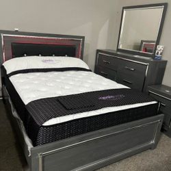 LODANNA GRAY LED PANEL BEDROOM SET