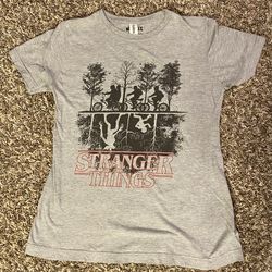 Juniors Stranger Things t-shirt, size M