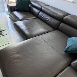Italian Leather Sectional – Addison House