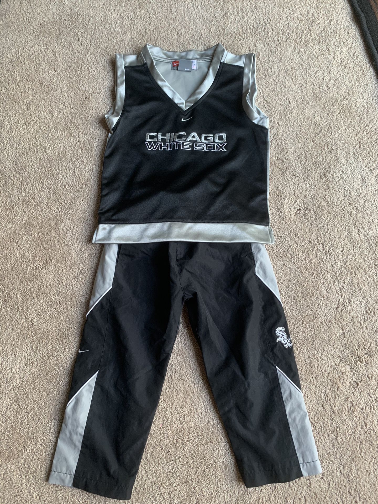 Nike White Sox Boys set 3T