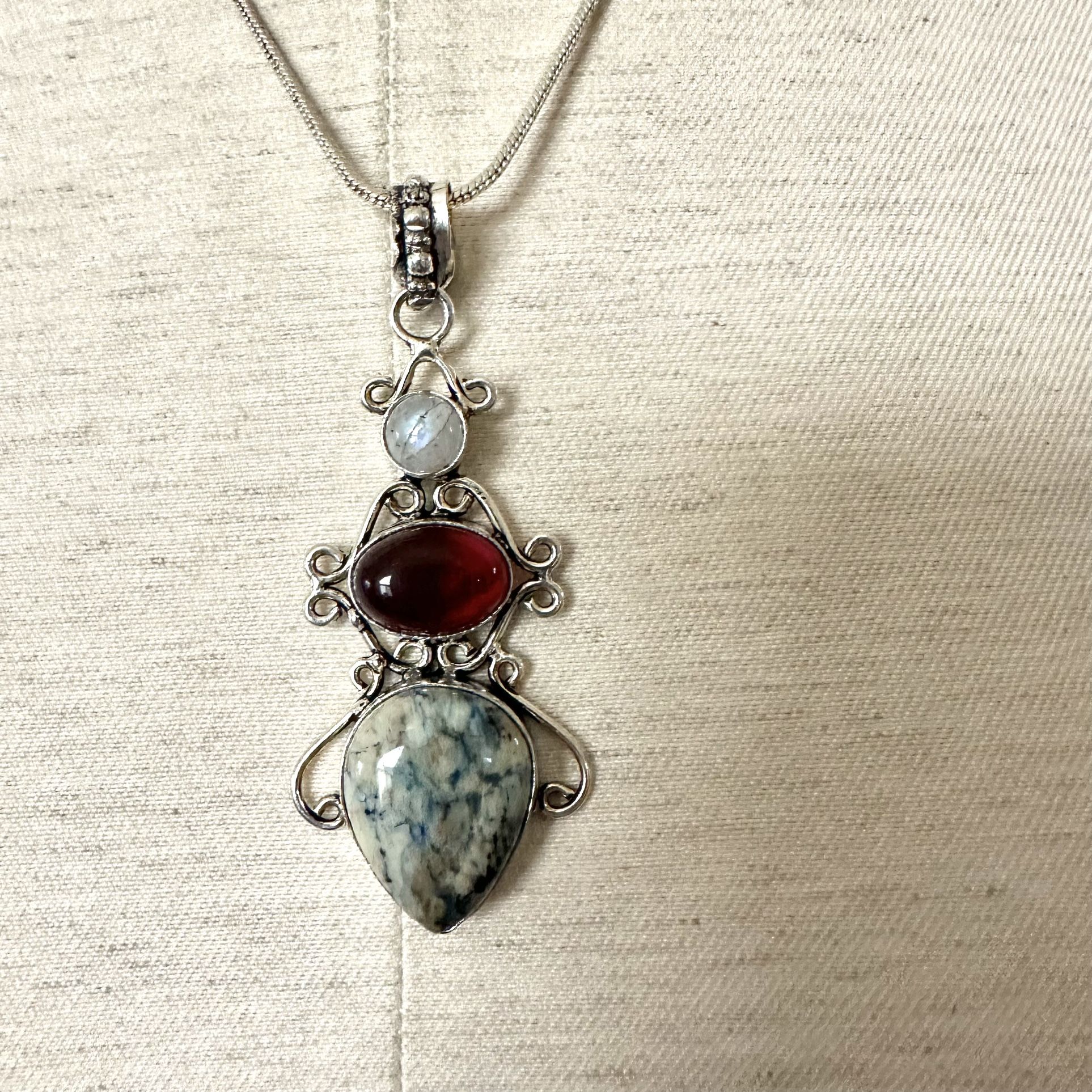 Moonstone Pendant Necklace 