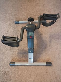 Folding pedal exercise bike