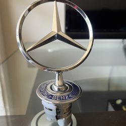 MERCEDES-BENZ HOOD ORNAMENT (FITS ALL)