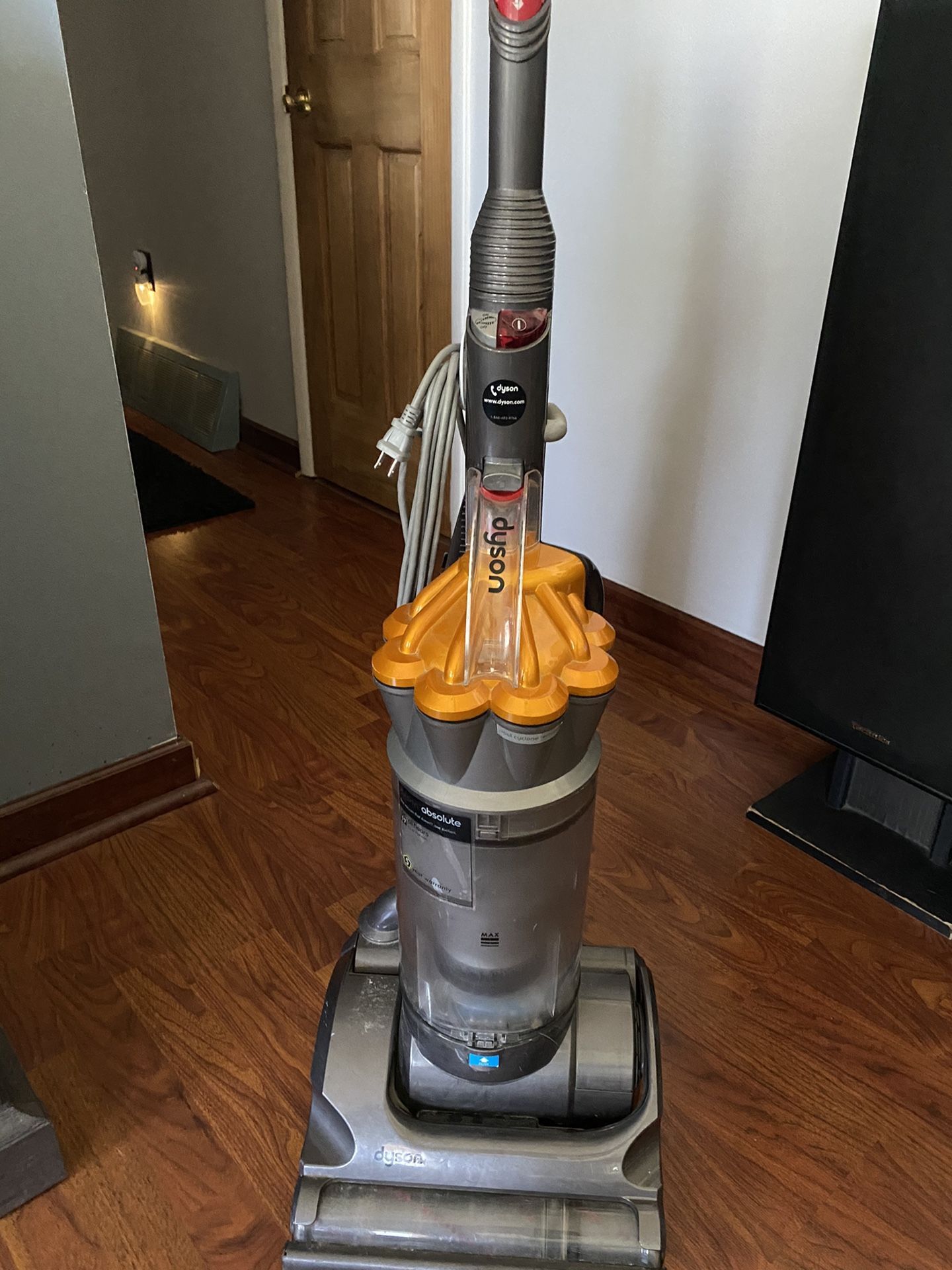 Dyson absolute Dc17