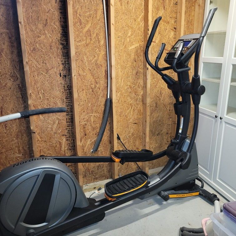Nordic Track 7.7 Power Incline Eliptical