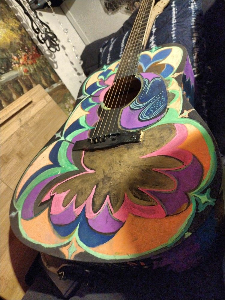 Customized Guitar La