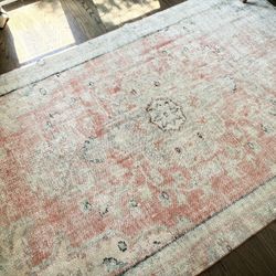 Gorgeous Handmade Turkish Rug