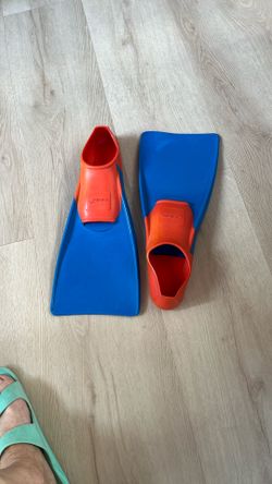 Swimming Fins Finis Size 5-7
