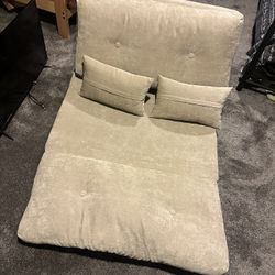 Flip Out Sleeper Bed 