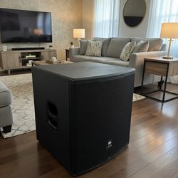 JBL 718S subwoofer 18"