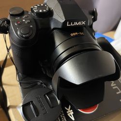 Panasonic LUMIX DMC-FZ300