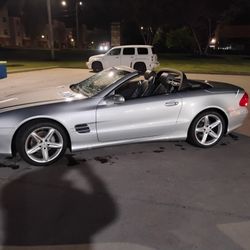 2004 SL500  Convertible Good Condition 