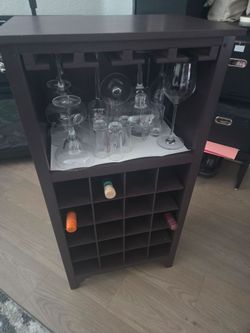 Wine  organizer