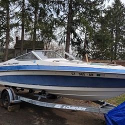 1991 Well Craft Bow Rider Boat