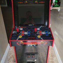 Mortal Kombat Arcade Machine