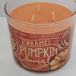 New Bath And Body Works 3wick Fall Caramel Pumpkin Swirl candle with cinnamon brown sugar vanilla