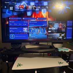 PlayStation 5 & 4K Gaming monitor (Trade)
