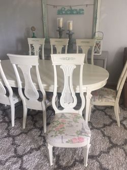 Vintage French dining room table set 8 chairs.