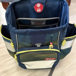 ergonomic Elementary school backpack