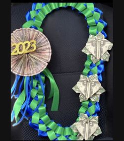 Graduation lei