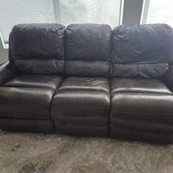 Jerome's Leather Sofa Power Recliner