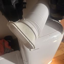 Toshiba Portable Air Conditioner 