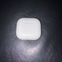 Apple Air Pod (Active noise cancellation)
