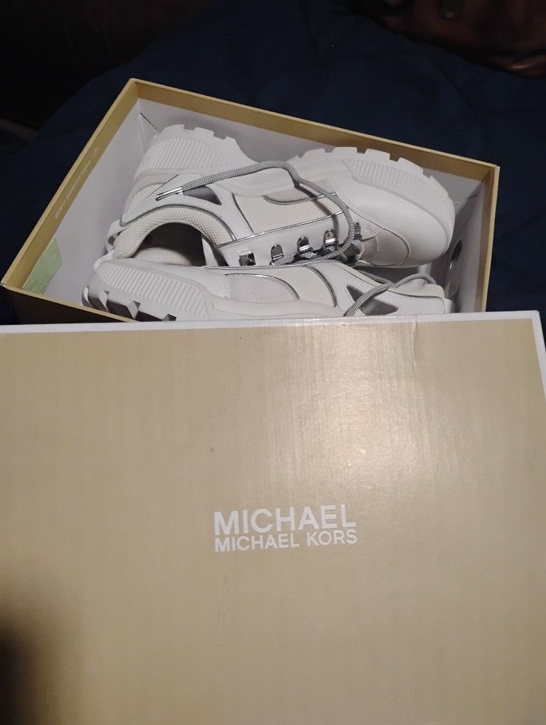 MICHAEL KORS SHOES (New) $50 OBO
