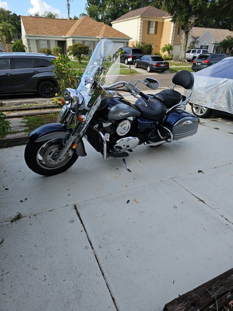 2009 title cleaning Kawasaki Vulcan 1.600cc