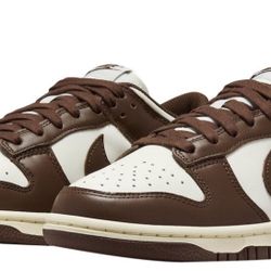 Womens nike dunks brown size 5