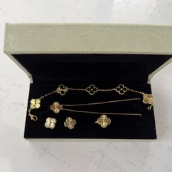 Mother of pearl clover necklace set Au750