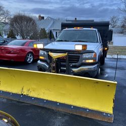 2005 GMC 3500 90, 000 Miles Dump Truck, With Sander And Plow 