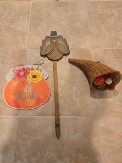 Thanksgiving decor