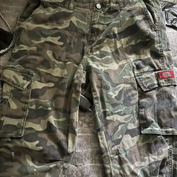 Dickies Womans Camo Cargo Joggers