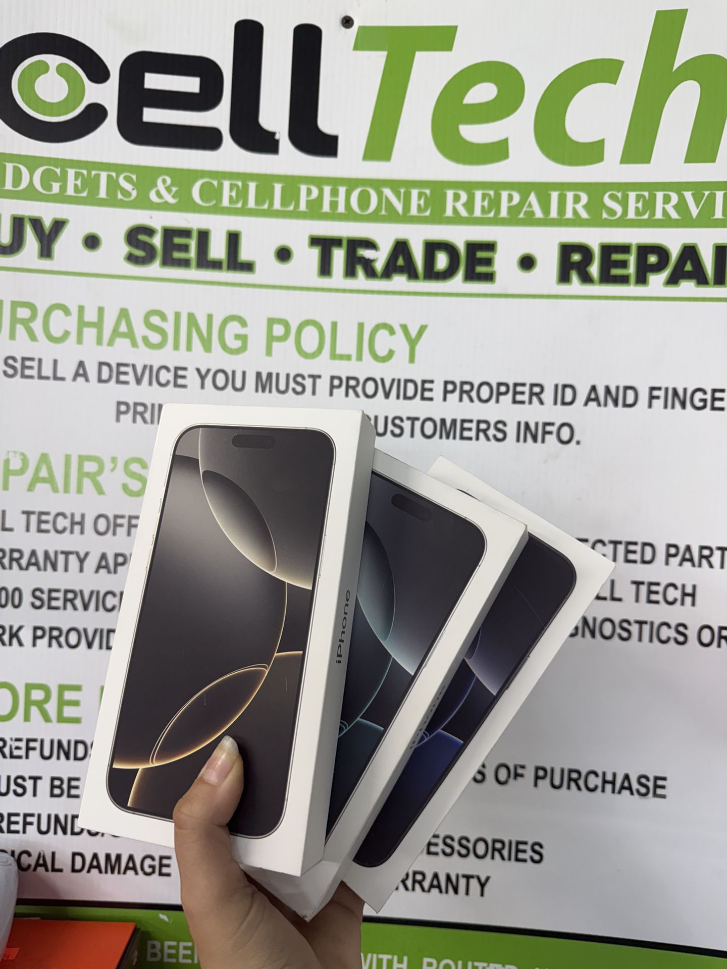 iPhone 16 Pro Max Unlocked