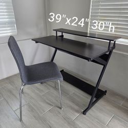 Can Deliver Black Computer Desk 39"x24" 30"h with Free Chair - Desk and Chair Set