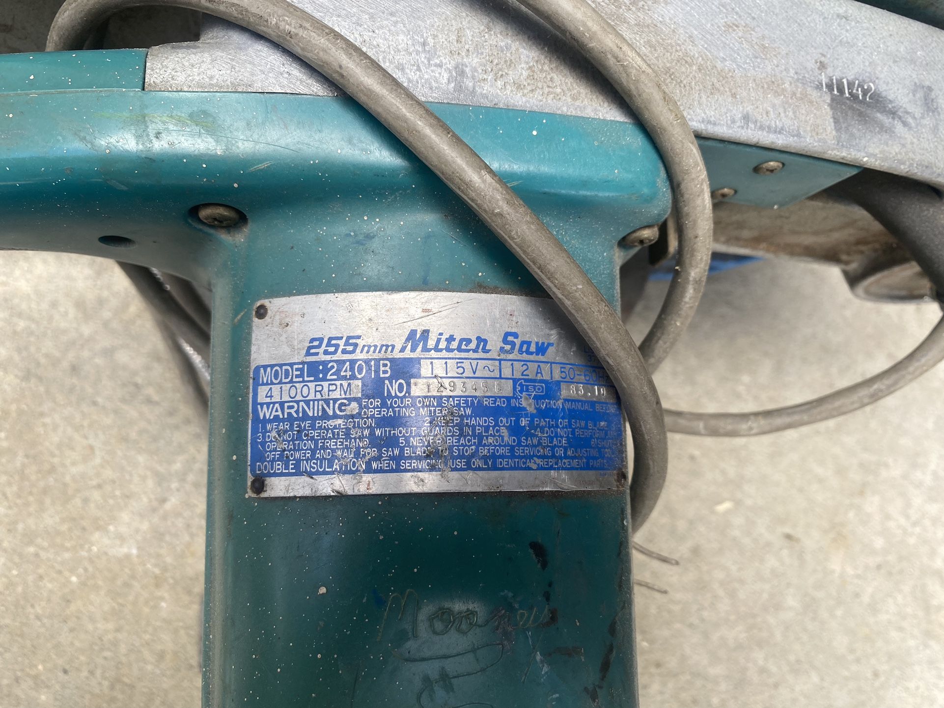Used Miter Saw. Still Working Good