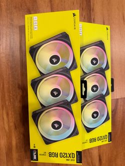 CORSAIR - iCUE LINK QX120 RGB 3x 120mm Fans