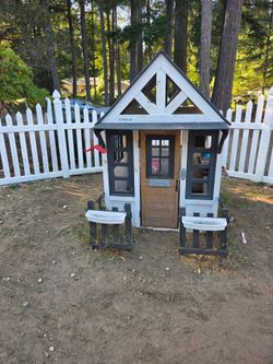 Kidkraft play house