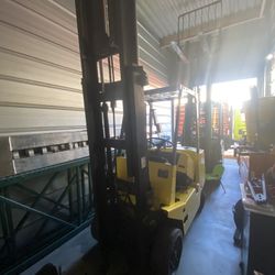 Forklift