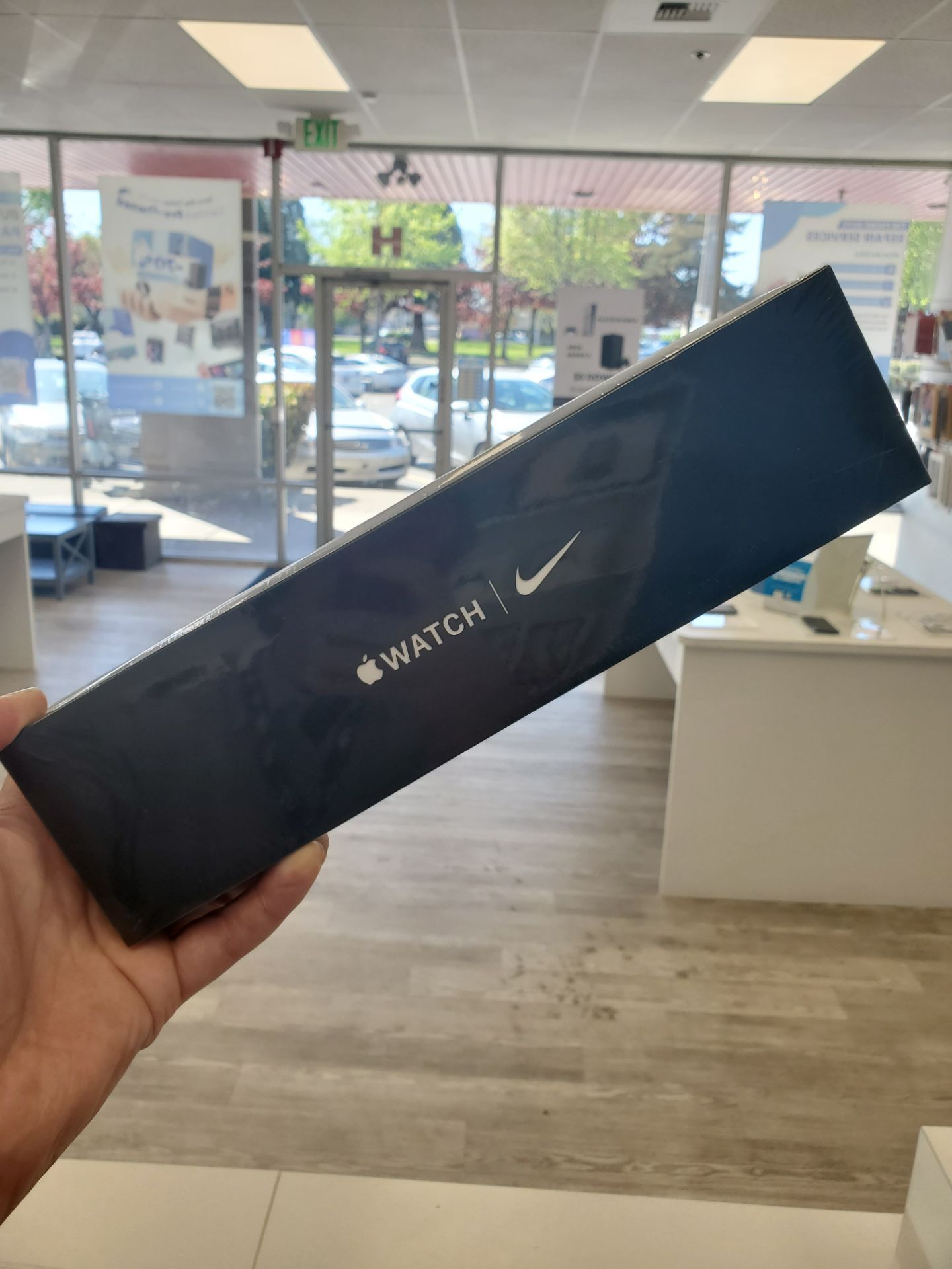Apple - Watch Series 5 Nike Edition 44MM (Cellular) Silver Brand New